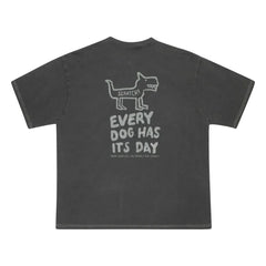 Nudie Jeans – Tracks T-Shirt mit Kaffeeflecken | Holzkohle