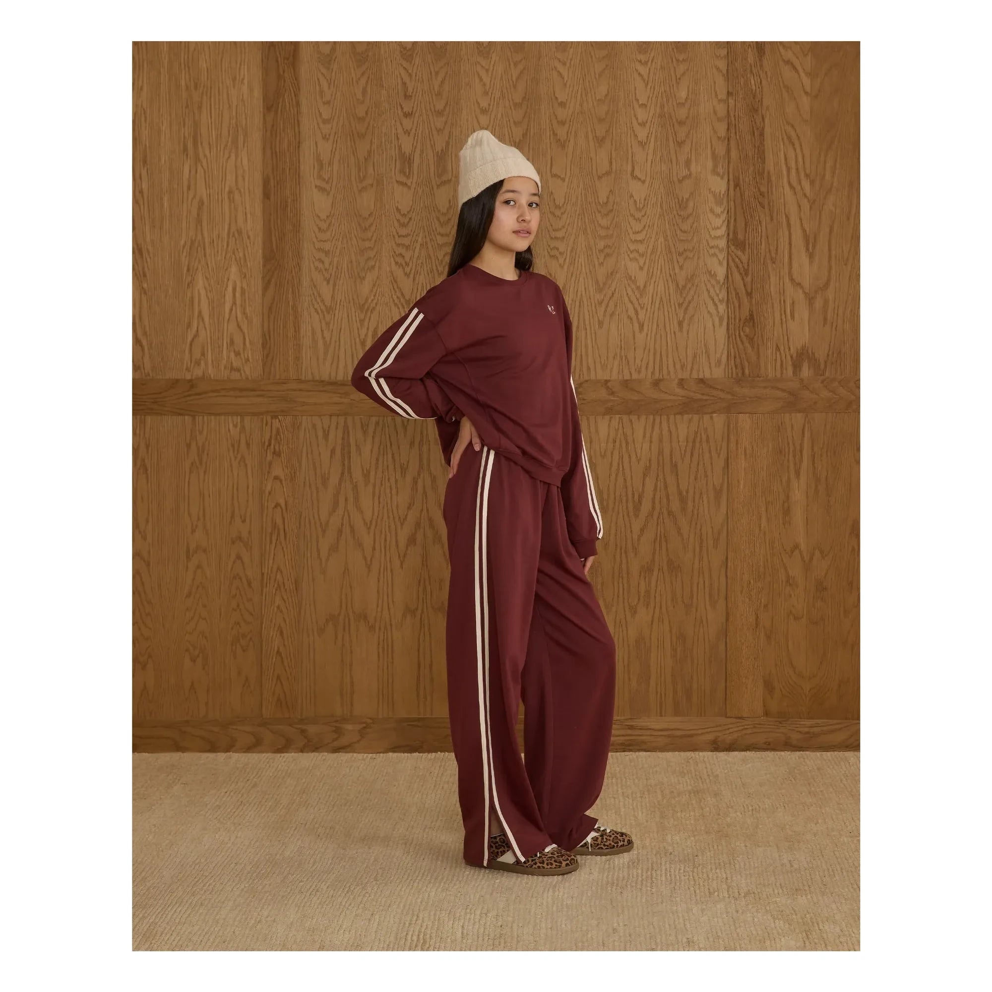 Rylee + Cru - Bordo Sweatshirt mit Besatz