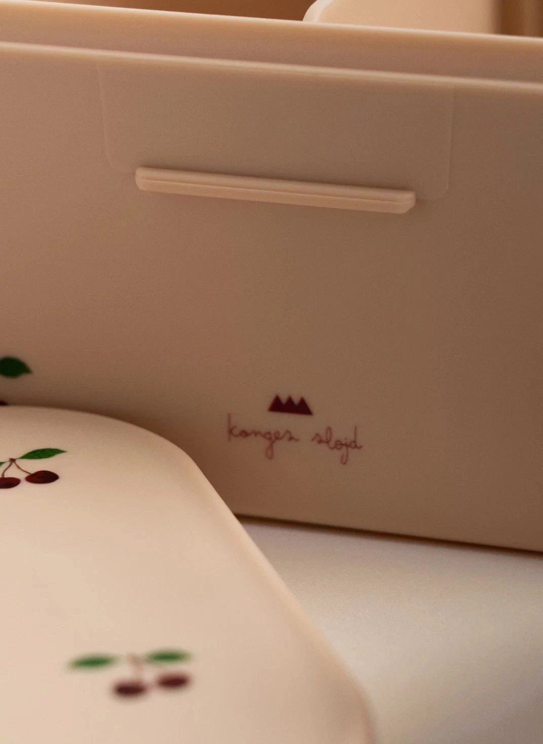 Konges Sløjd - Cherry Lunchbox