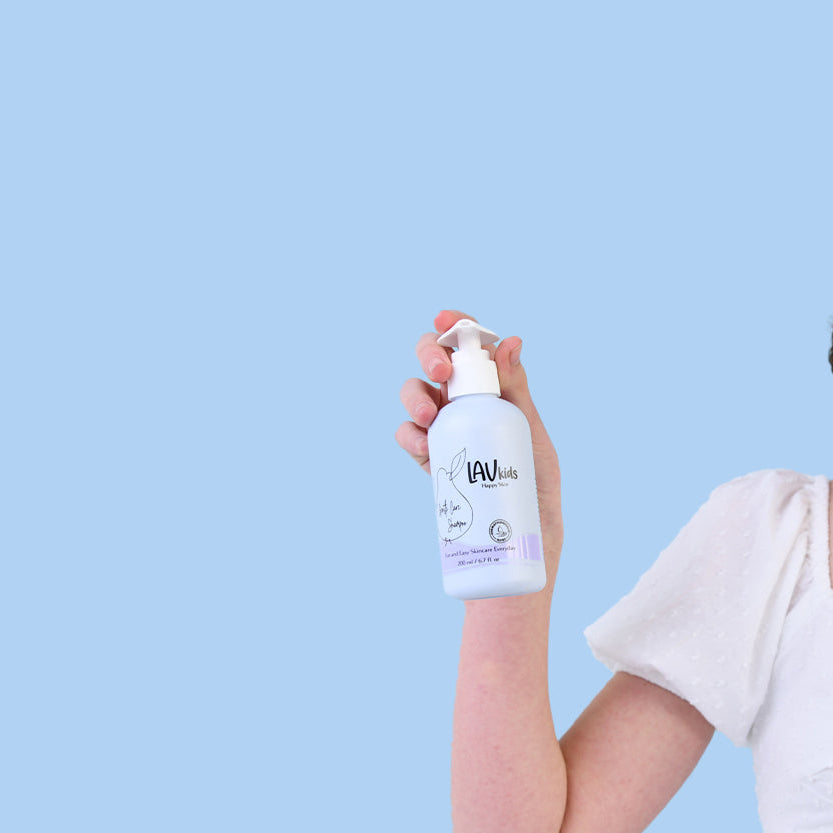 Lav Kids - Çocuk Hassas Saçlar İçin Bakım Şampuanı