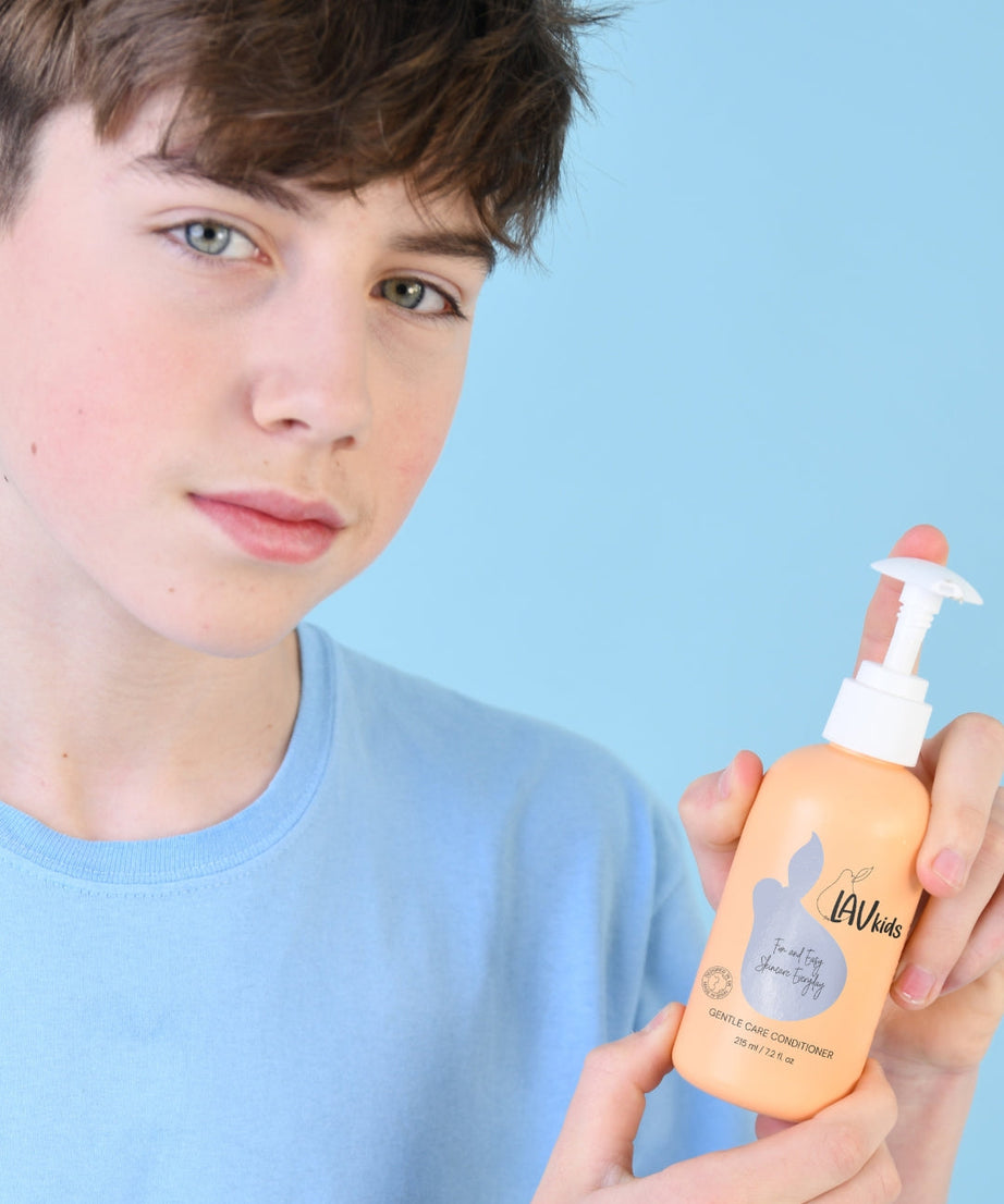 Lav Kids - Çocuk Nemlendiricili Saç Bakım Kremi