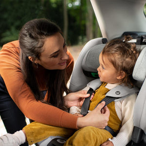 Maxi-Cosi Titan Plus i-Size Car Seat 2023 - Authentic Black-Car Seats-Authentic Black- | Natural Baby Shower