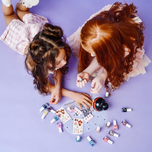 Miss Nella - Glitzernder Peeling-Nagellack Hellgrün