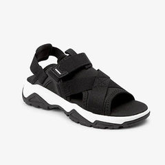 Als nächstes: Schwarze Trekker-Sandalen für Jungen