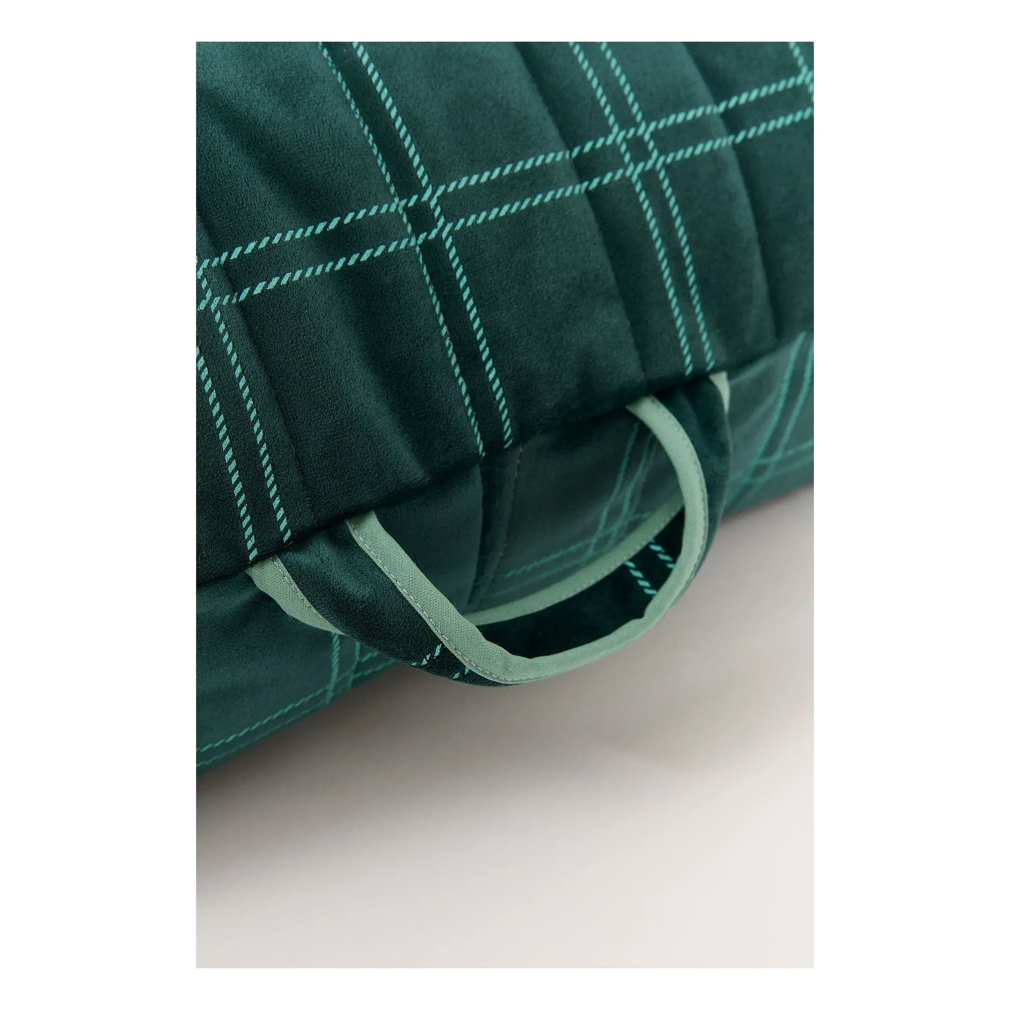 Nobodinoz – Lange Cord-Sitzsack | Grün