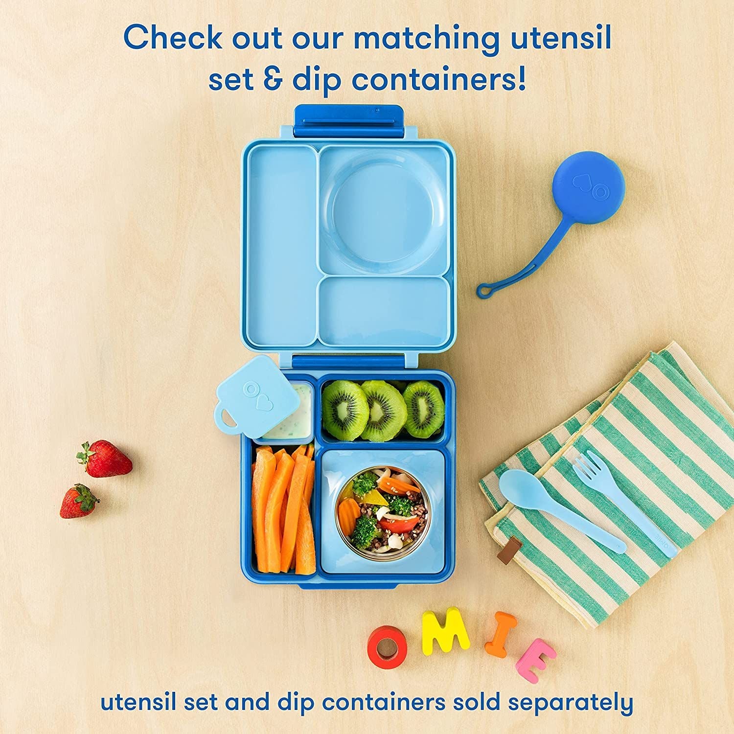 OmieBox - Isolierte blaue Bento-Lunchbox