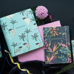 Portico Designs - Sara Miller: Botanischer Paradies-A5-Reisetagebuch