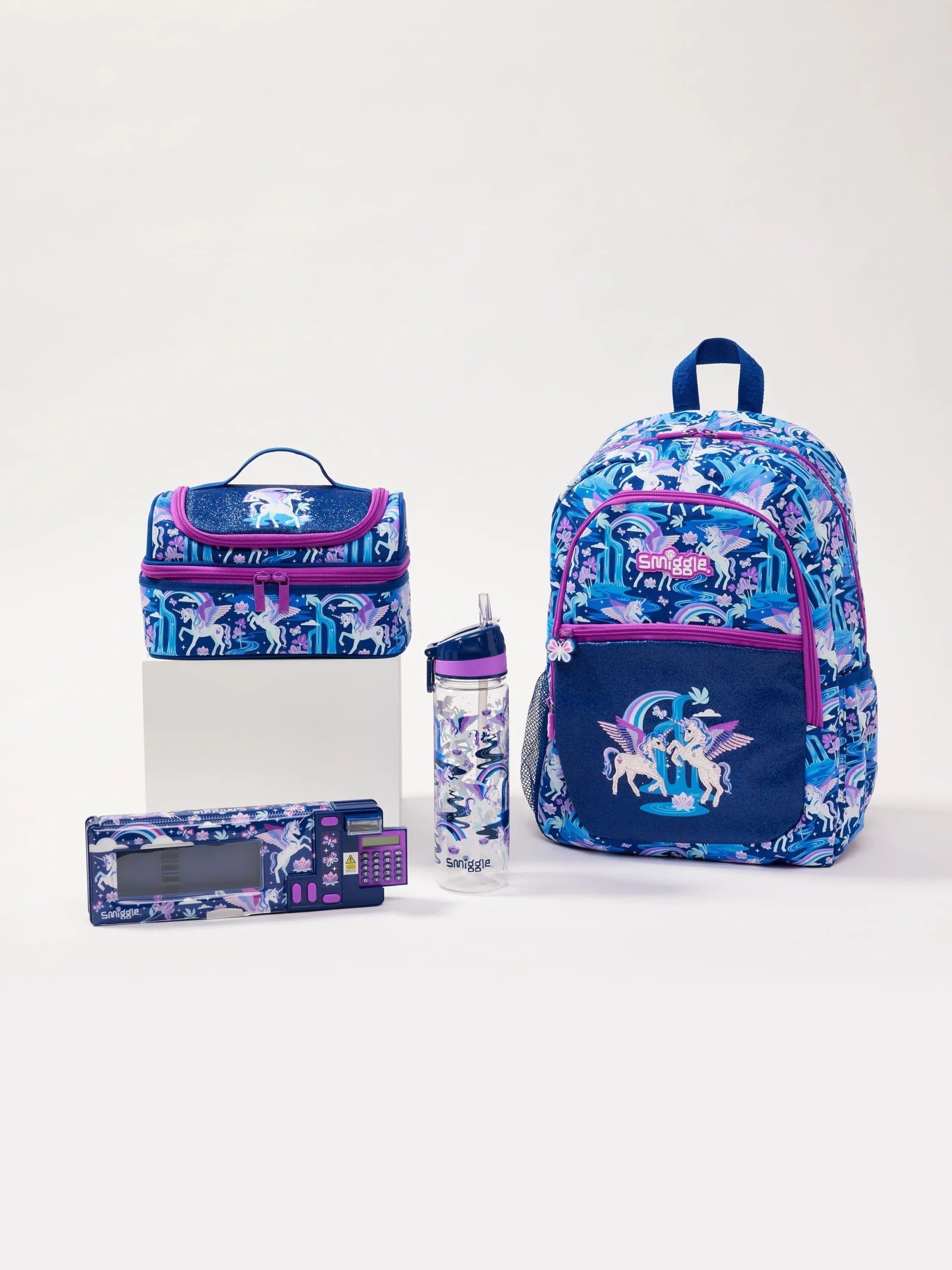Smiggle - Away 4-teiliges Schultaschen-Set