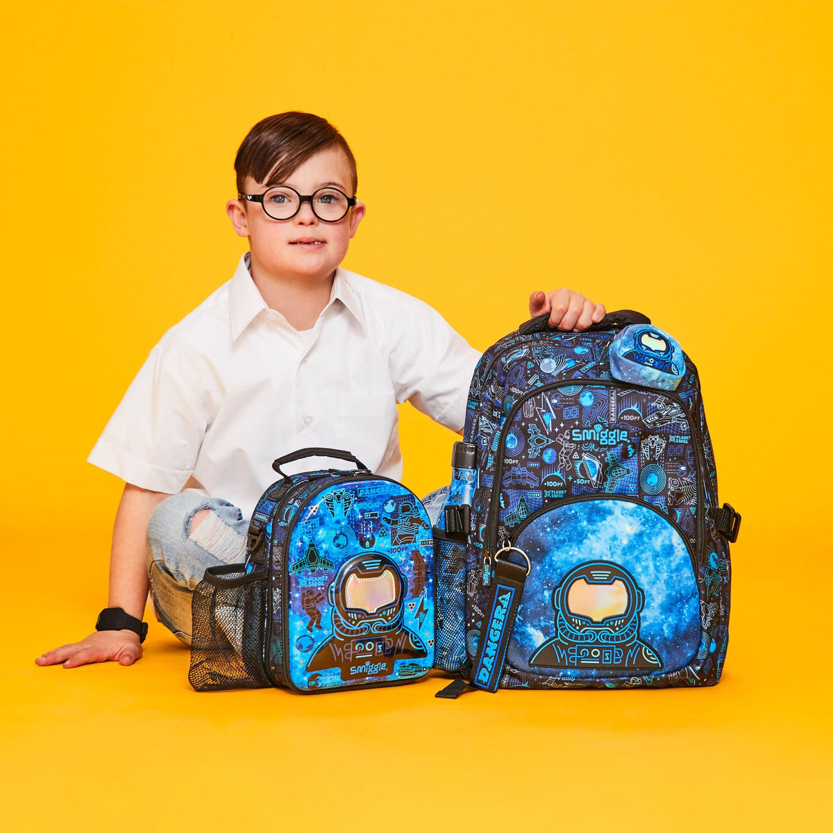 Smiggle – Doppeldecker-Lunchbox mit hellem Seitenaufhänger