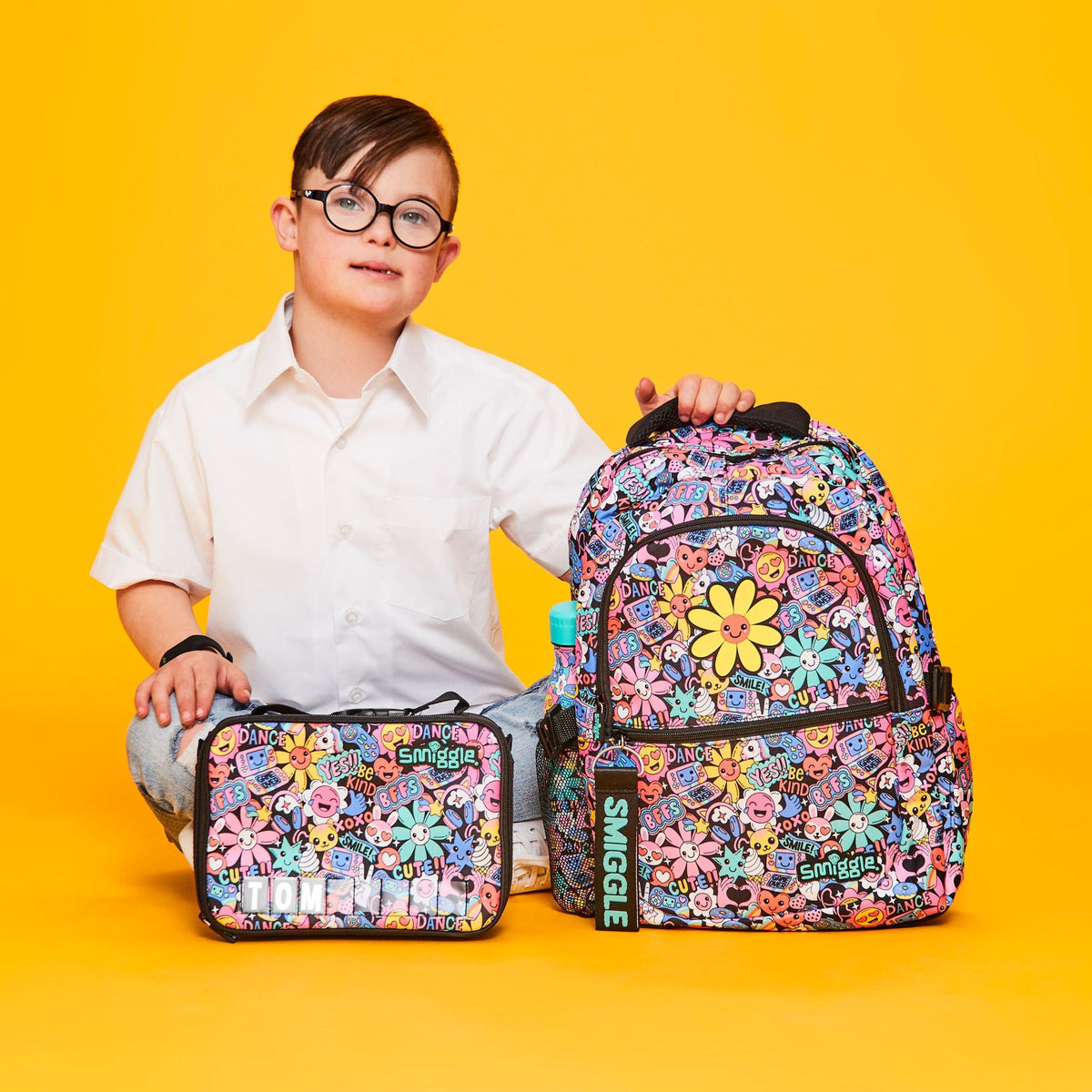 Smiggle – quadratische Lunchbox „Bright Side“.