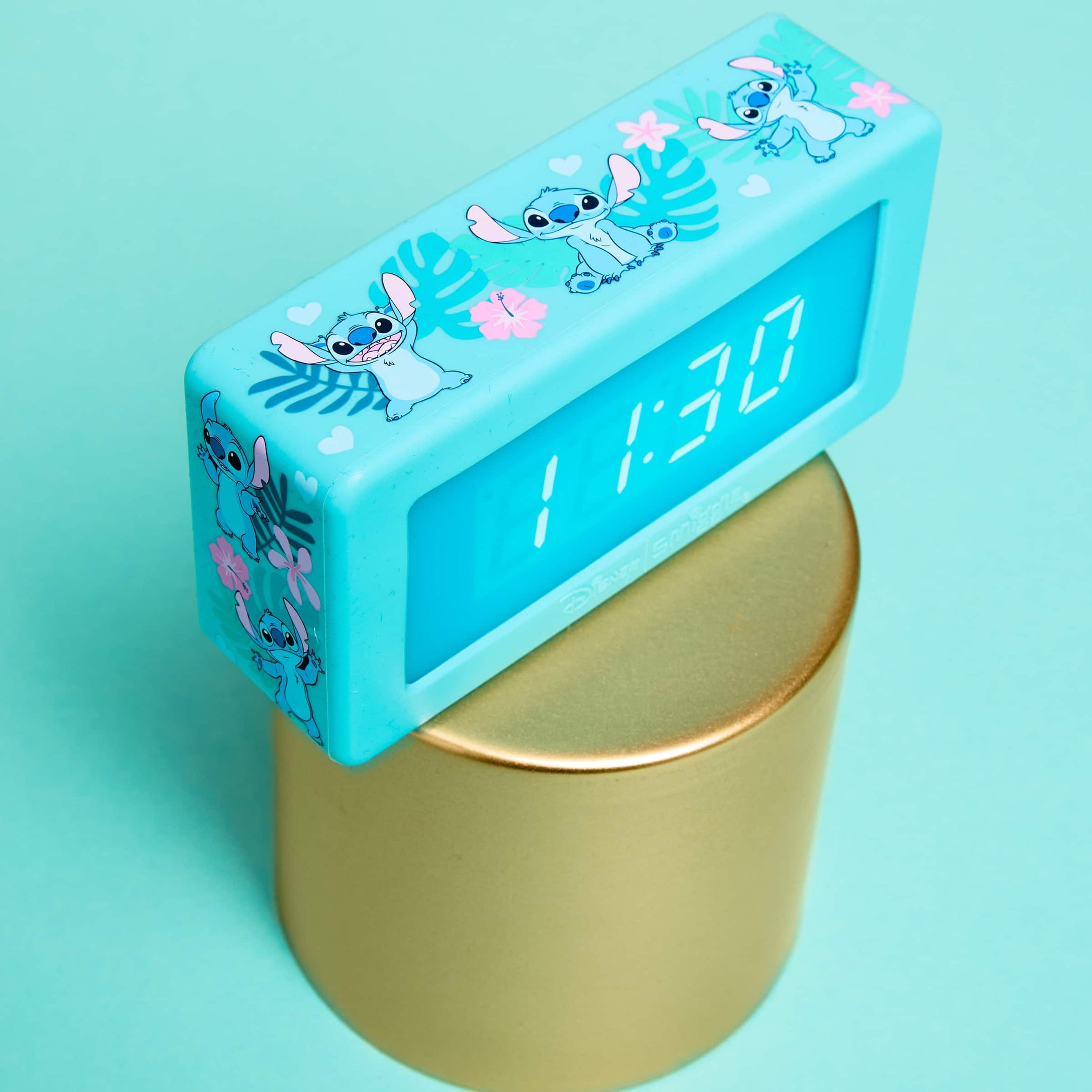 Smiggle - Disney Stitch Sesle Etkinleşen Dijital Masa Saati