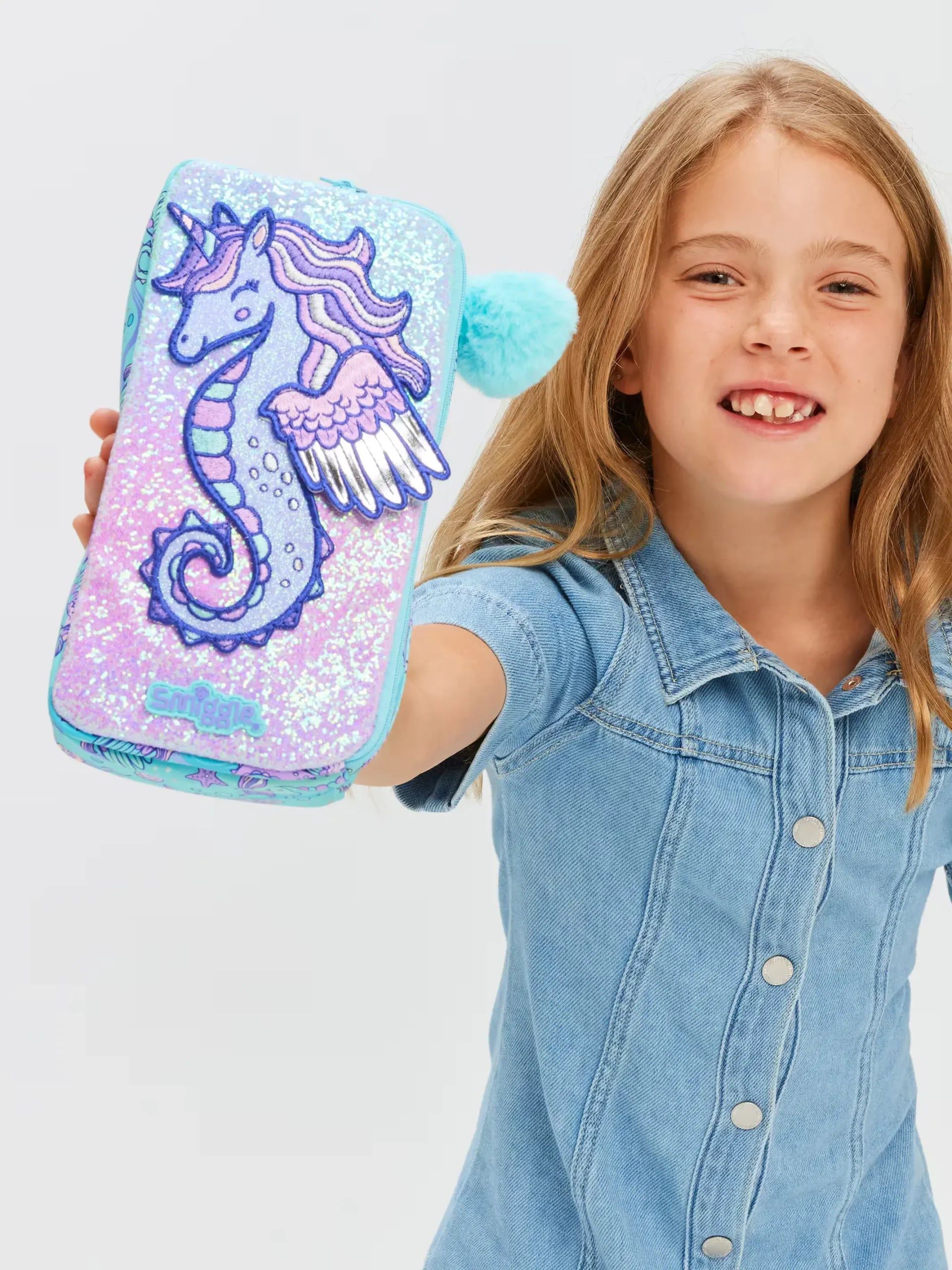 Smiggle – Federmäppchen mit Charakter-Motiv „Epic Adventures“.