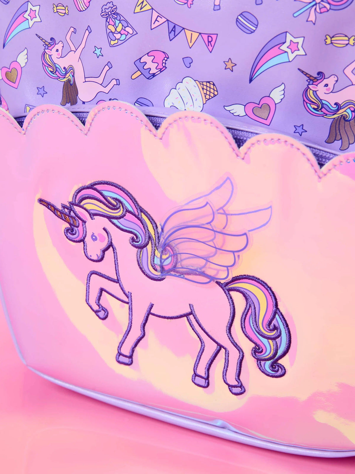 Smiggle – klassischer Schulrucksack „Fun Fair“.