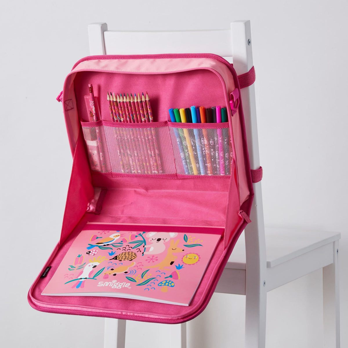Smiggle – Studio Mal- und Schreibwarenset mit Tasche