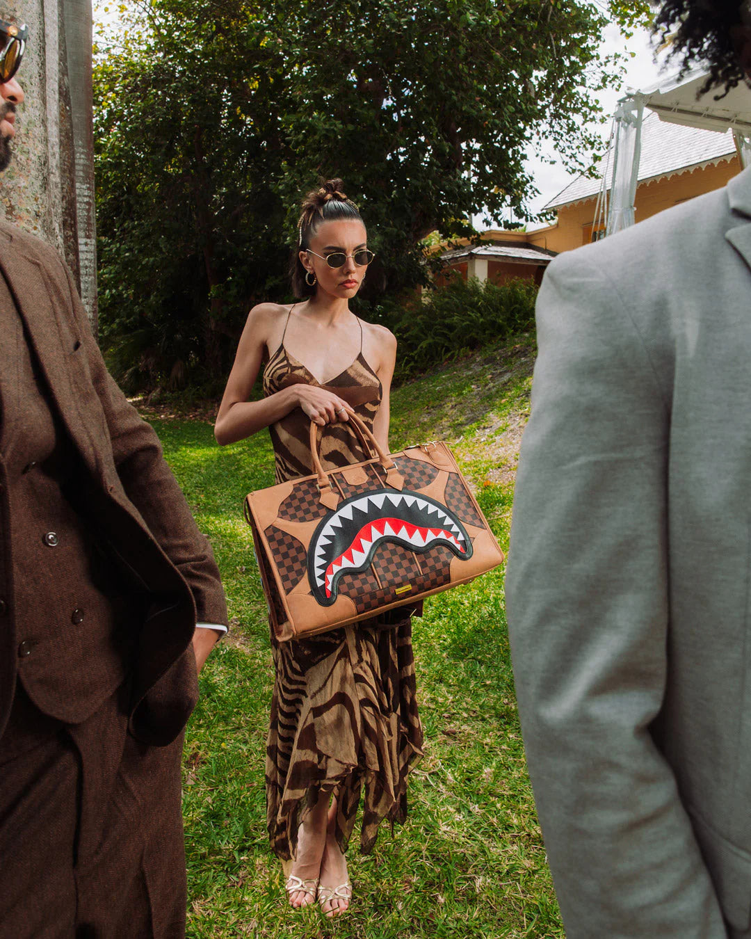 Sprayground - Hennyville Pyramiden Duffle Tasche