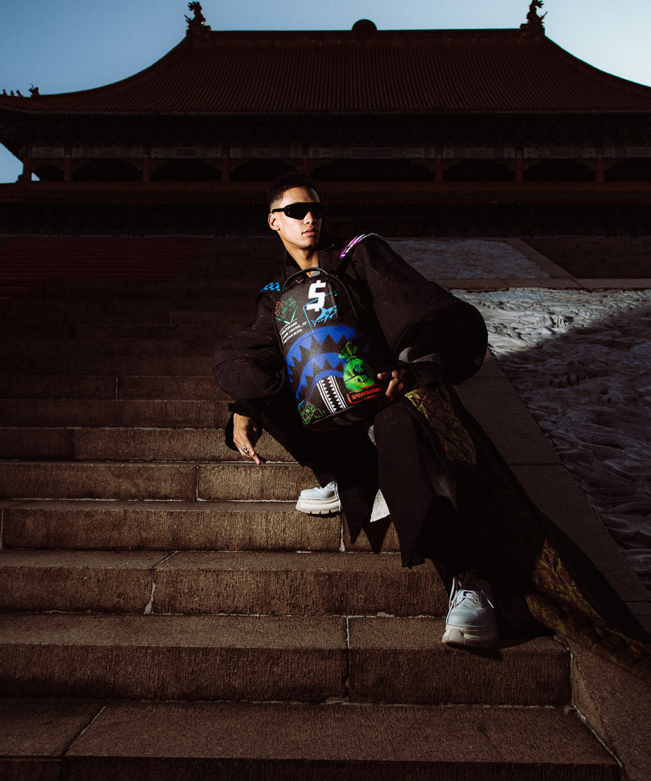 Sprayground - Shark Central X Dlxsv Sırt Çantası Outlet