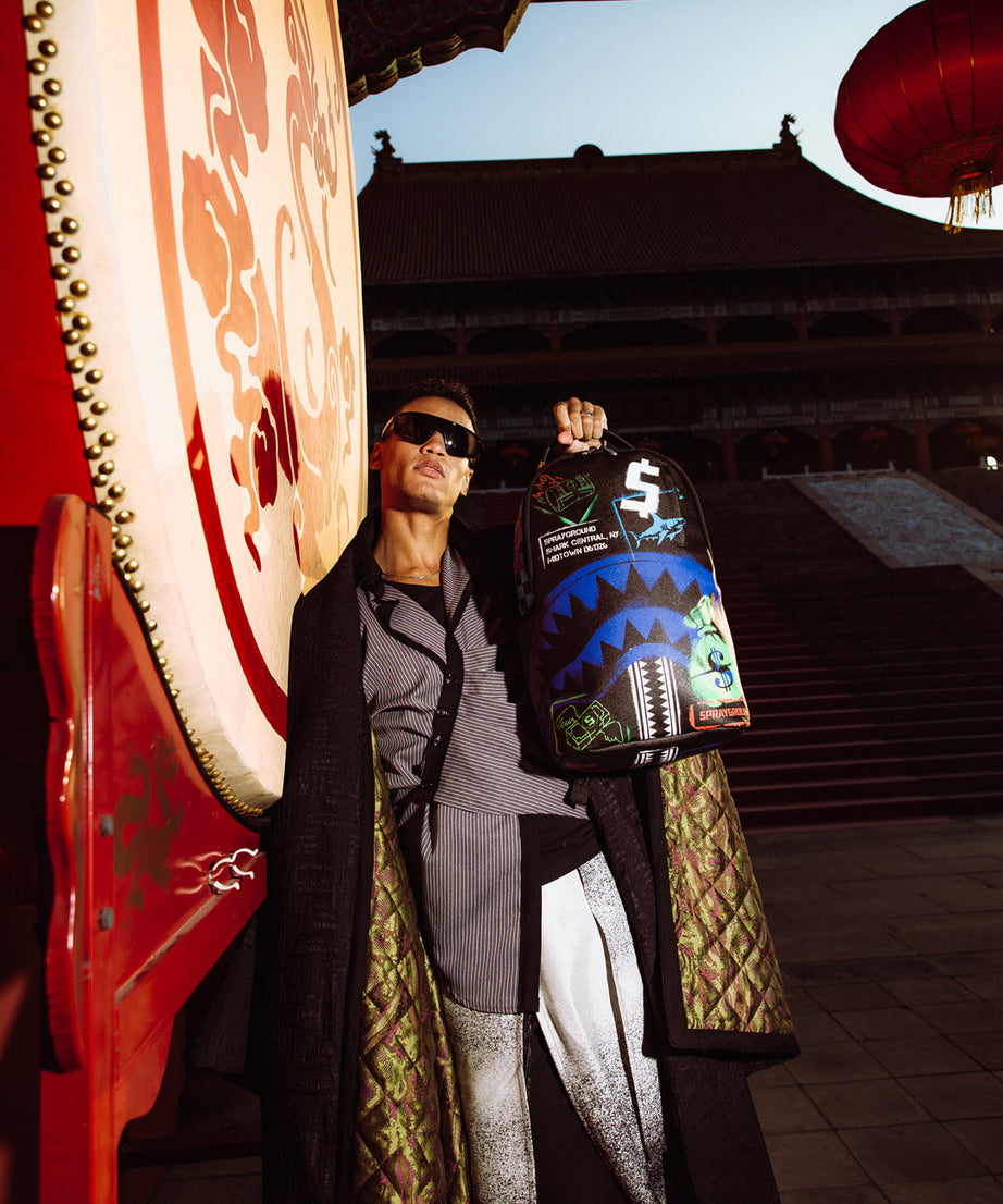 Sprayground - Shark Central X Dlxsv Sırt Çantası Outlet