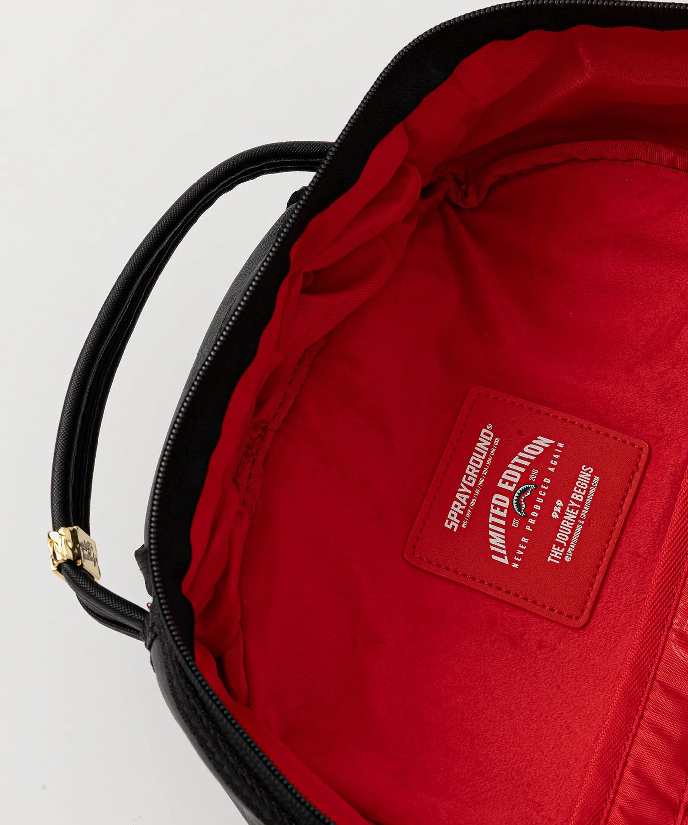 Sprayground - Snoopy Painting Shark Dlxsv Sırt Çantası