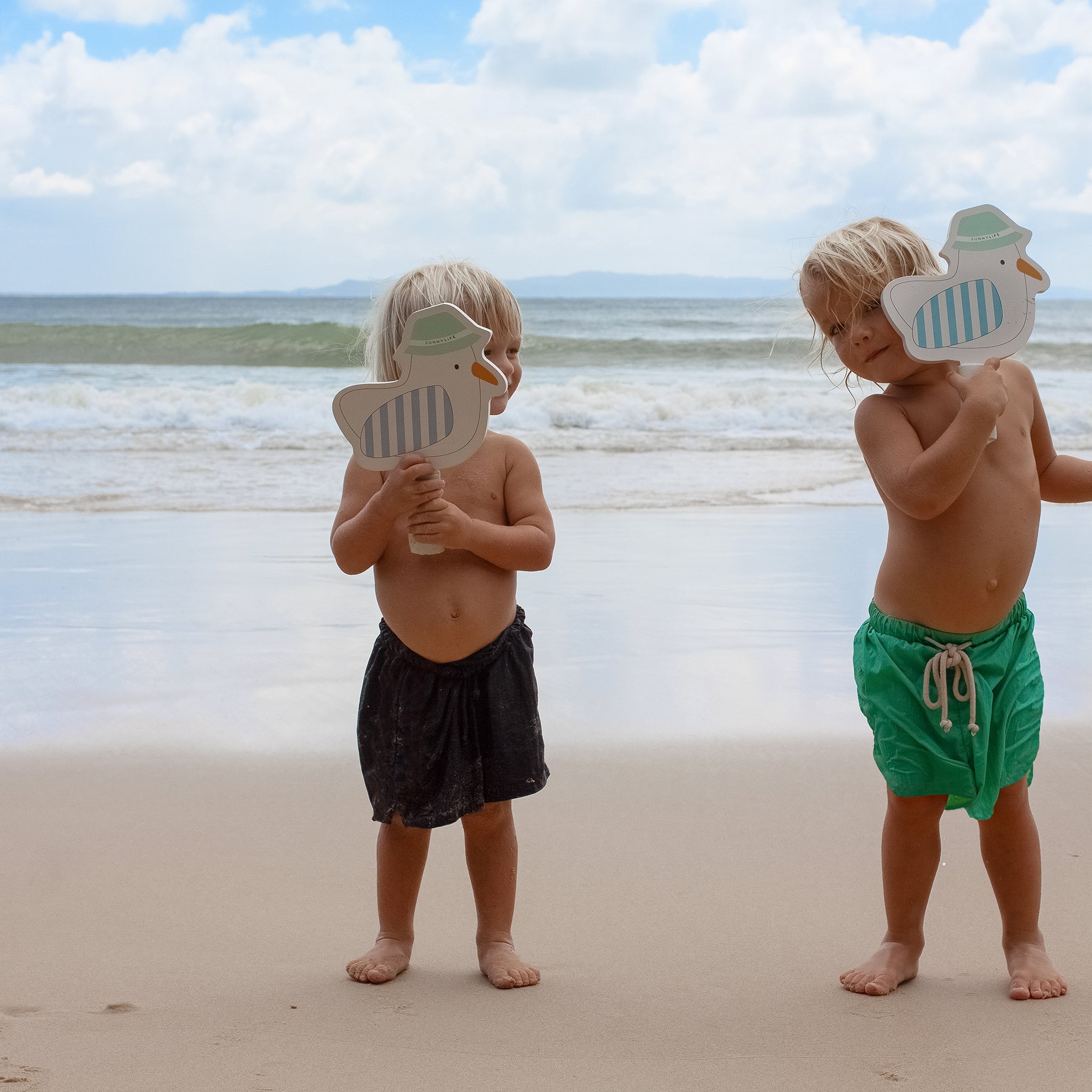 Sunnylife - Kinder Strand Klebe-Tennis-Schläger Set