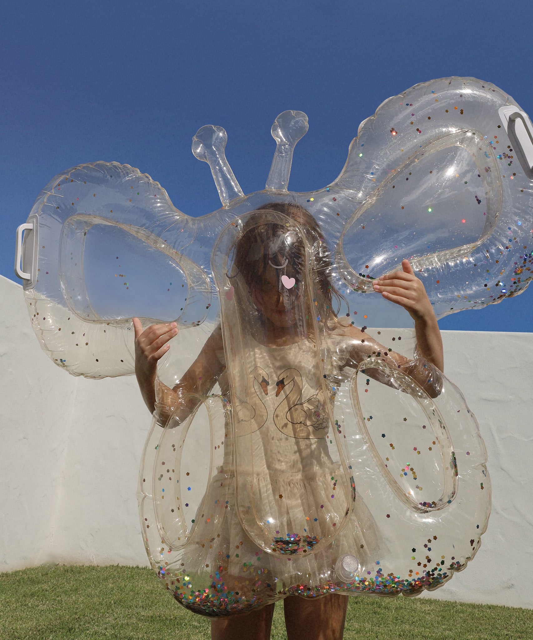 Sunnylife - Cotton Candy Kinder Schmetterling Meer- und Poolmatratze