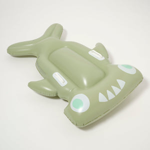 Sunnylife - Salty the Shark aufblasbare Schwimm- und Poolliege für Kinder