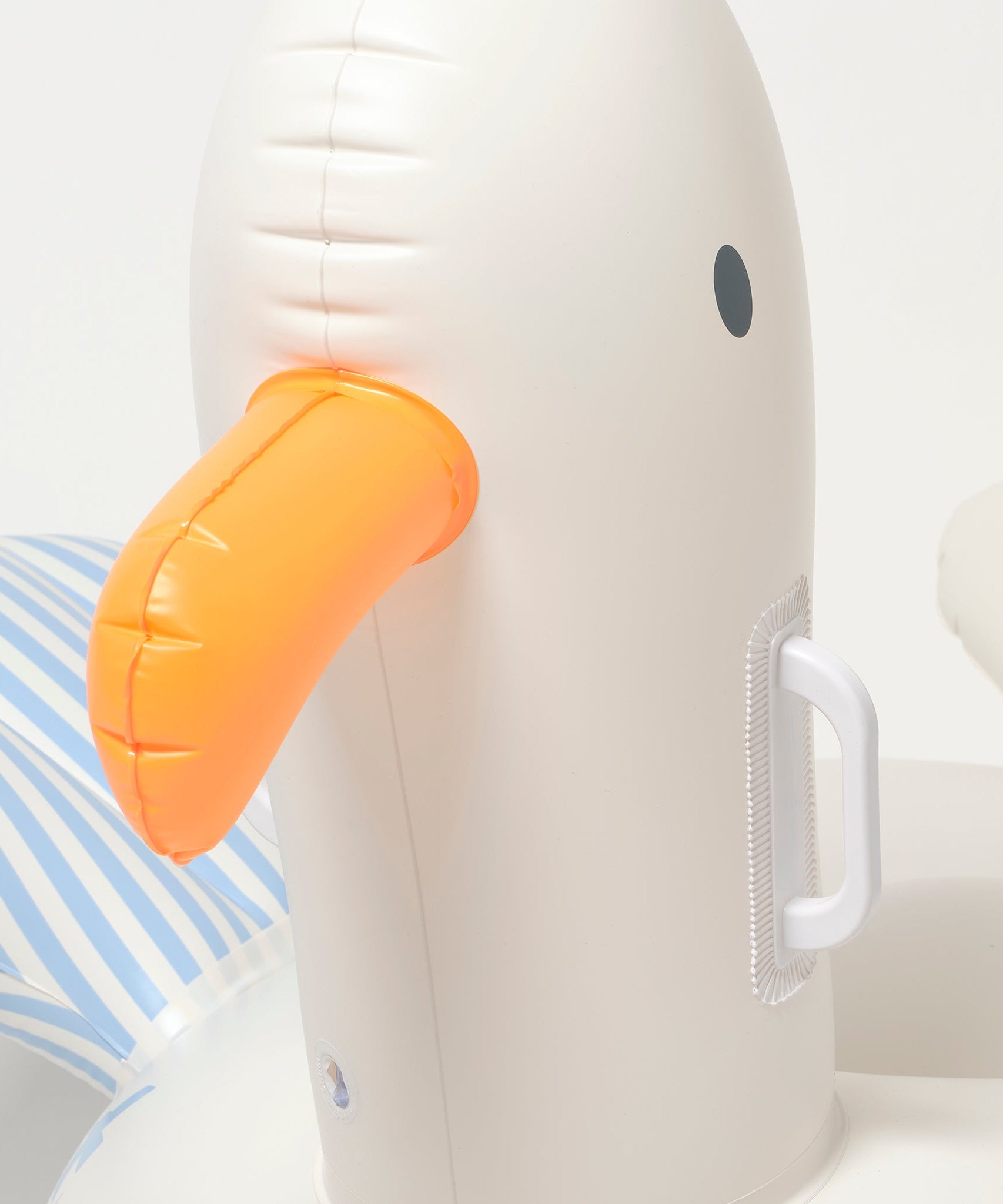 Sunnylife - Sammy Möwen Aufblasbares Schwimm- und Pool-Kinderbett