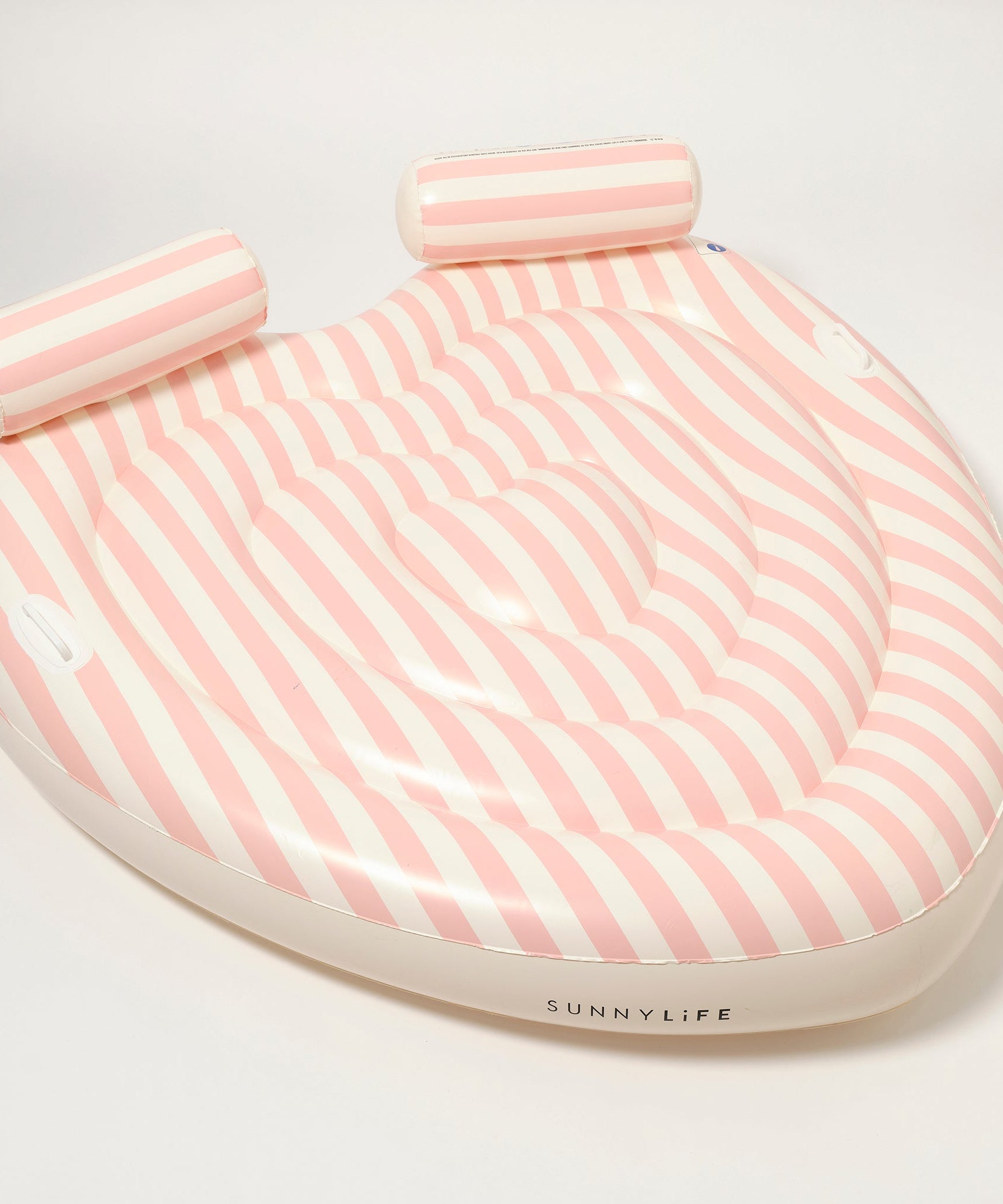 Sunnylife - Stole My Heart Doppel-aufblasbarer Pool und Luftmatratze