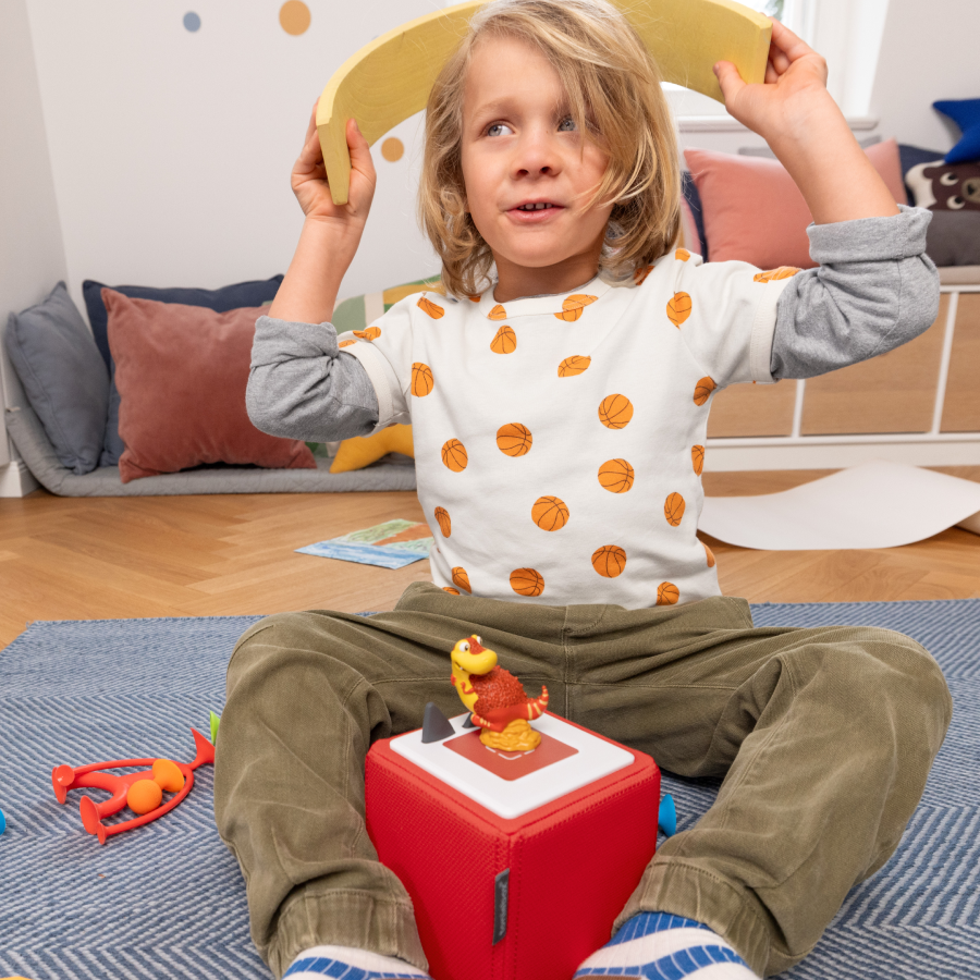 Tonies - The Dinosaur That Pooped İngilizce Sesli Figürü