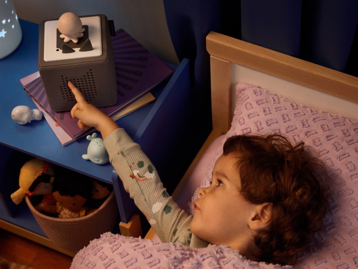 Tonies - Schlafmüde Freunde Schlafender Oktopus - Eine Gute-Nacht-Geschichte aus dem Ozean mit englischer Stimme Figur