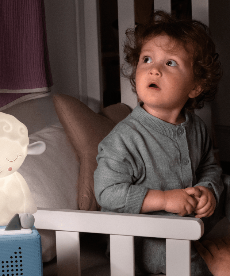 Tonies - Schlafendes Schaf Nachtlicht und englischsprachige Figur