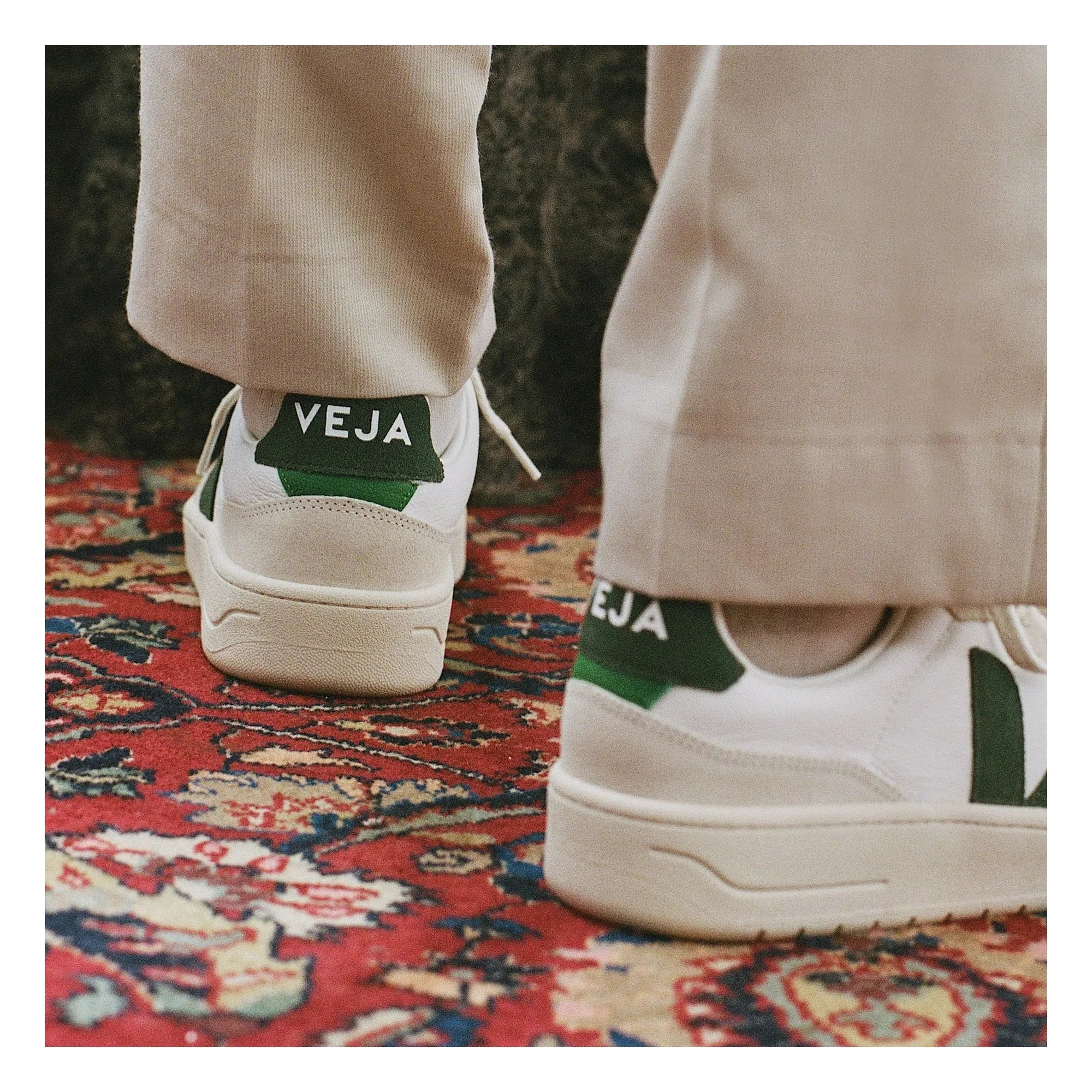 Veja - V-90 Leather O.T. Sneakers | Dunkelgrün
